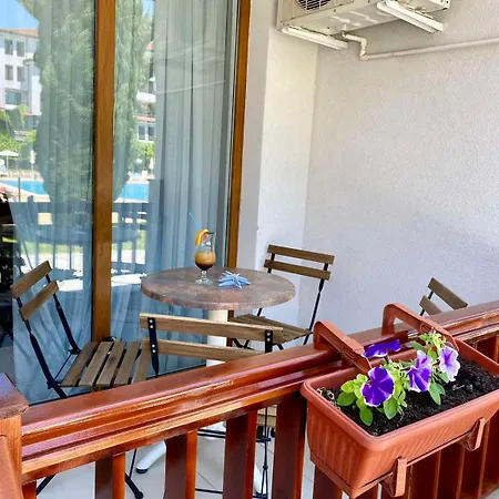 Blue Lagoon Lejlighed *