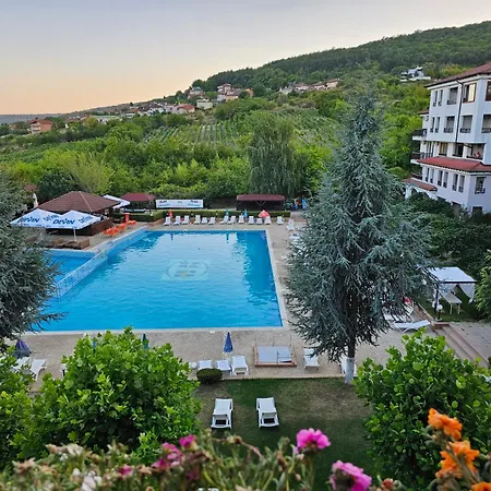 Blue Lagoon Apartment Rogachevo